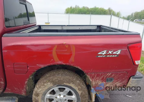 2004 Nissan Titan Le z USA, uszkodzony, nr VIN 1N6AA07B54N509046